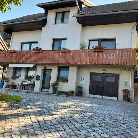 Katrin Apartment Zirovnica